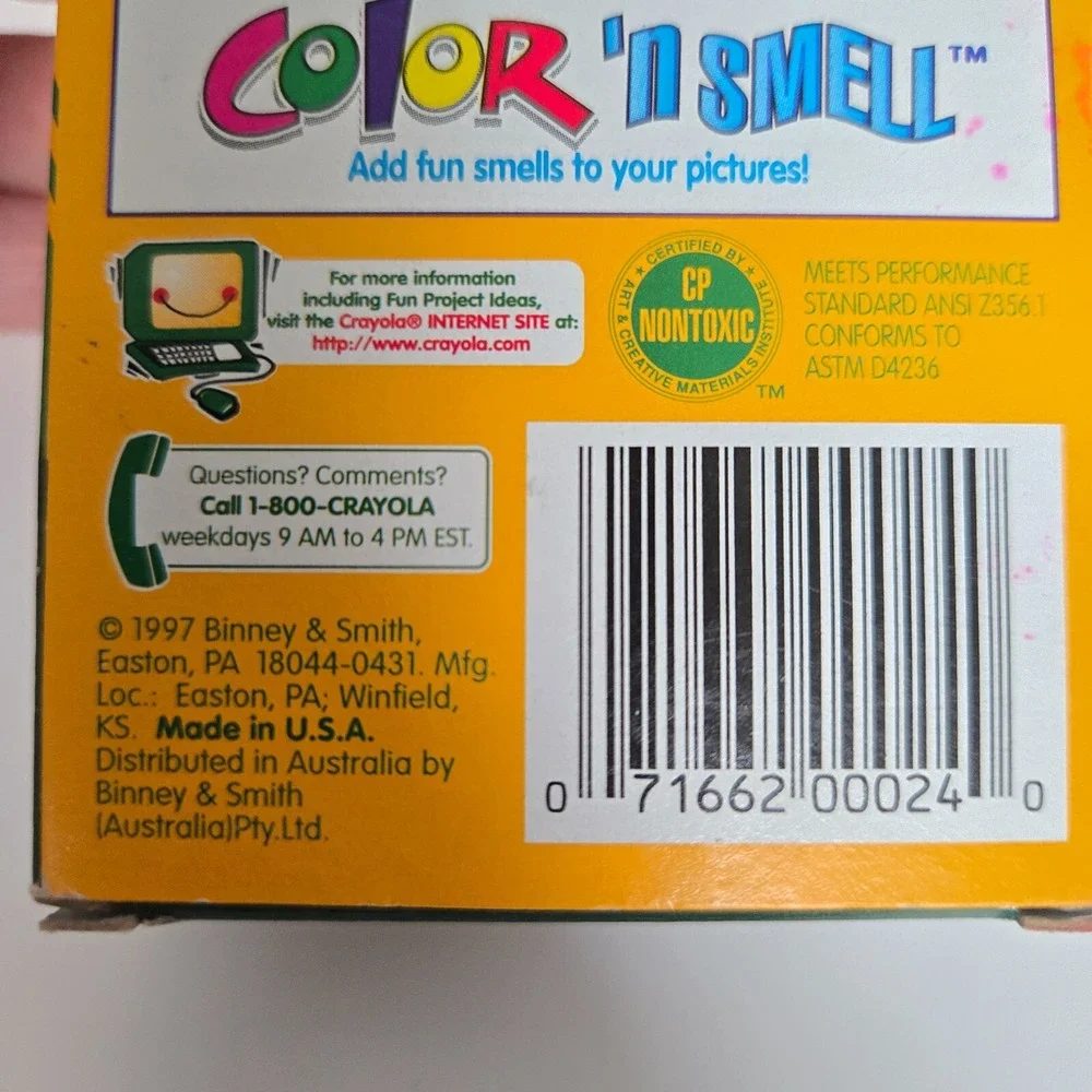 Vintage Binney & Smith‎ 1997 Crayola Crayons Box Of 24 USA Made Goldenrod NEW